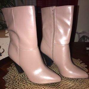 Women’s boots